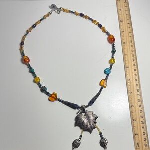 Elegant Silver Leaf Pendant Necklace